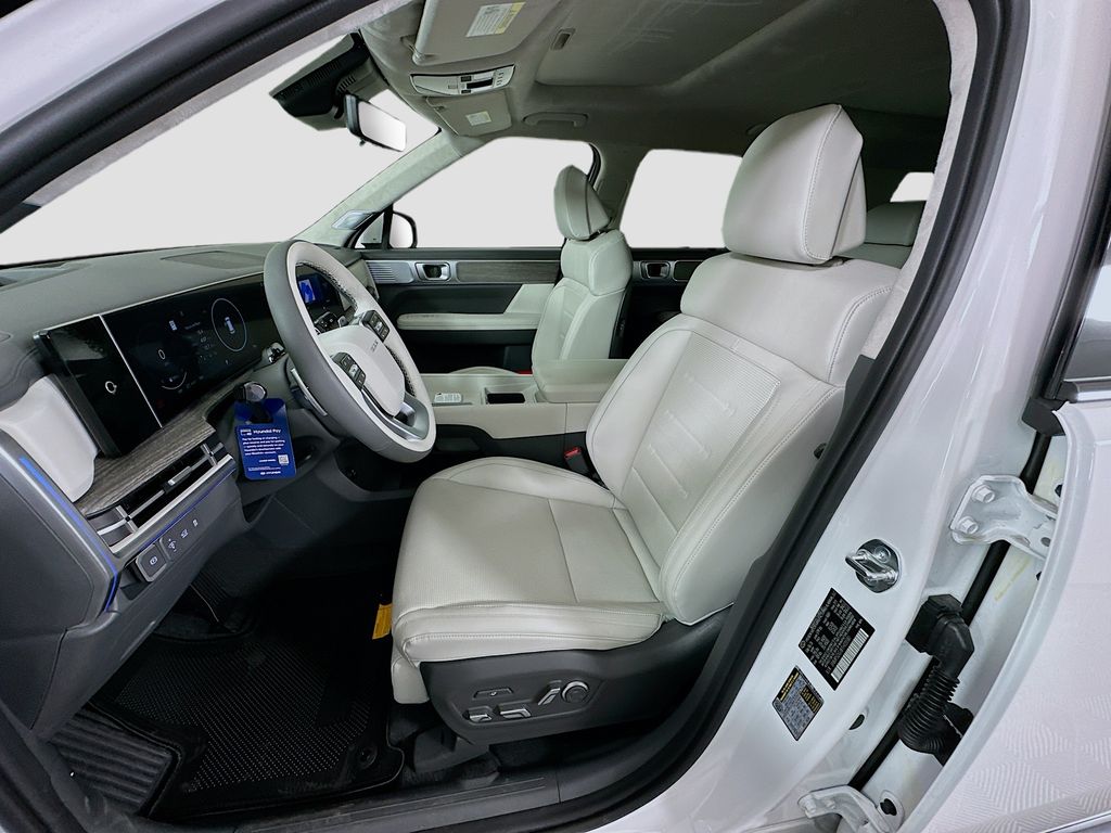 Thumbnail: 2026 Hyundai Santa Fe - 16