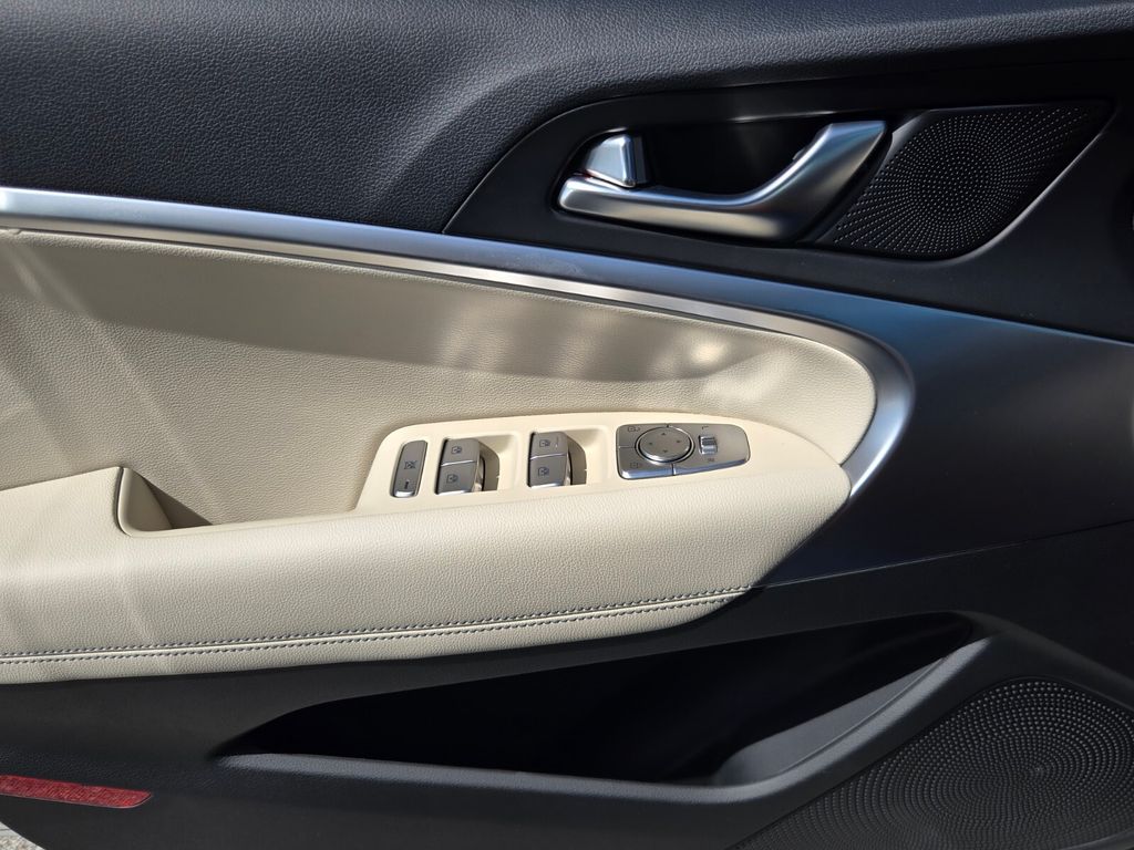 2026 Genesis G80 - $44,315