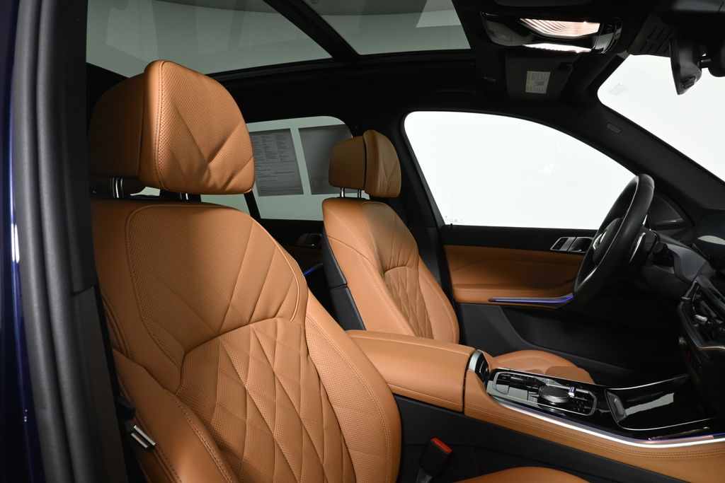 Thumbnail: 2026 BMW X5 - 29