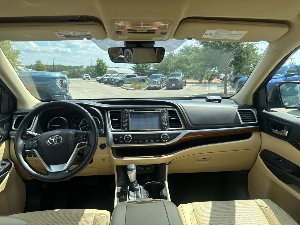 Used Car 2018 Toyota Highlander  Limited For Sale In Austin, Texas