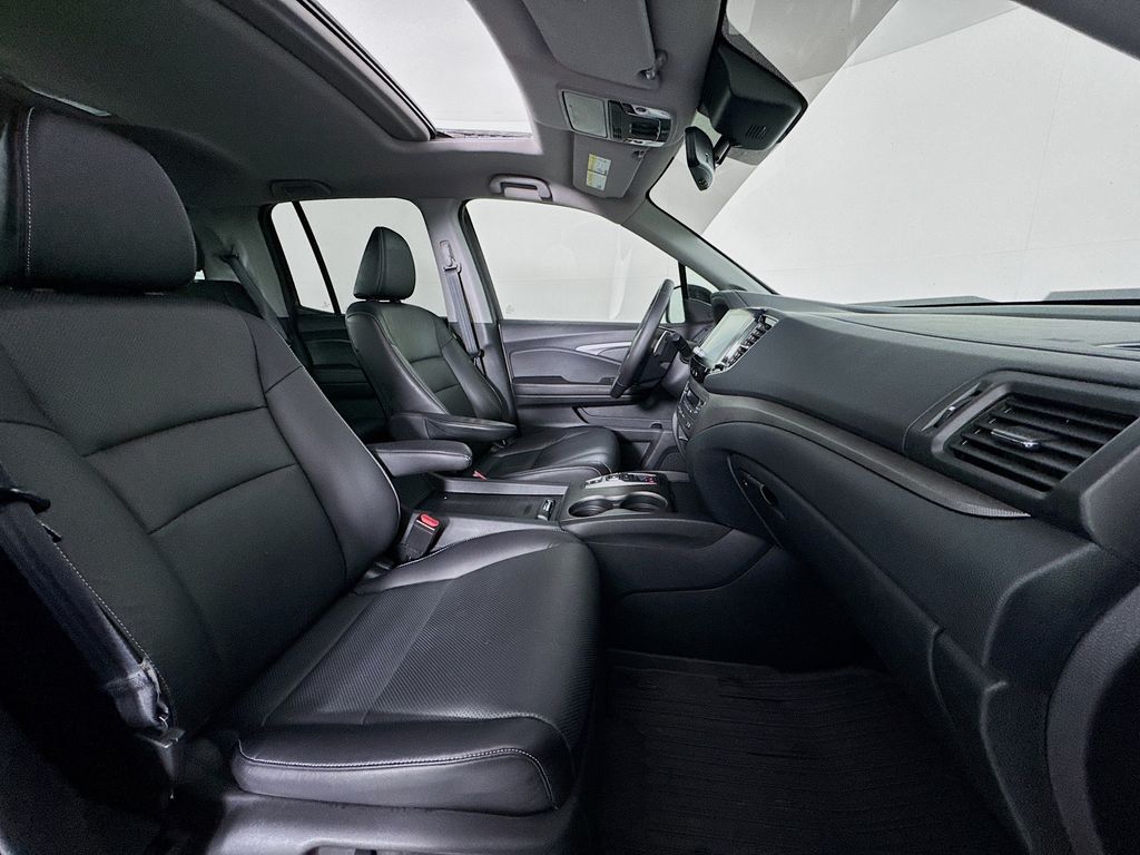 Used Car 2023 Honda Ridgeline  Rtl For Sale Under $30,000 In Austin, Texas