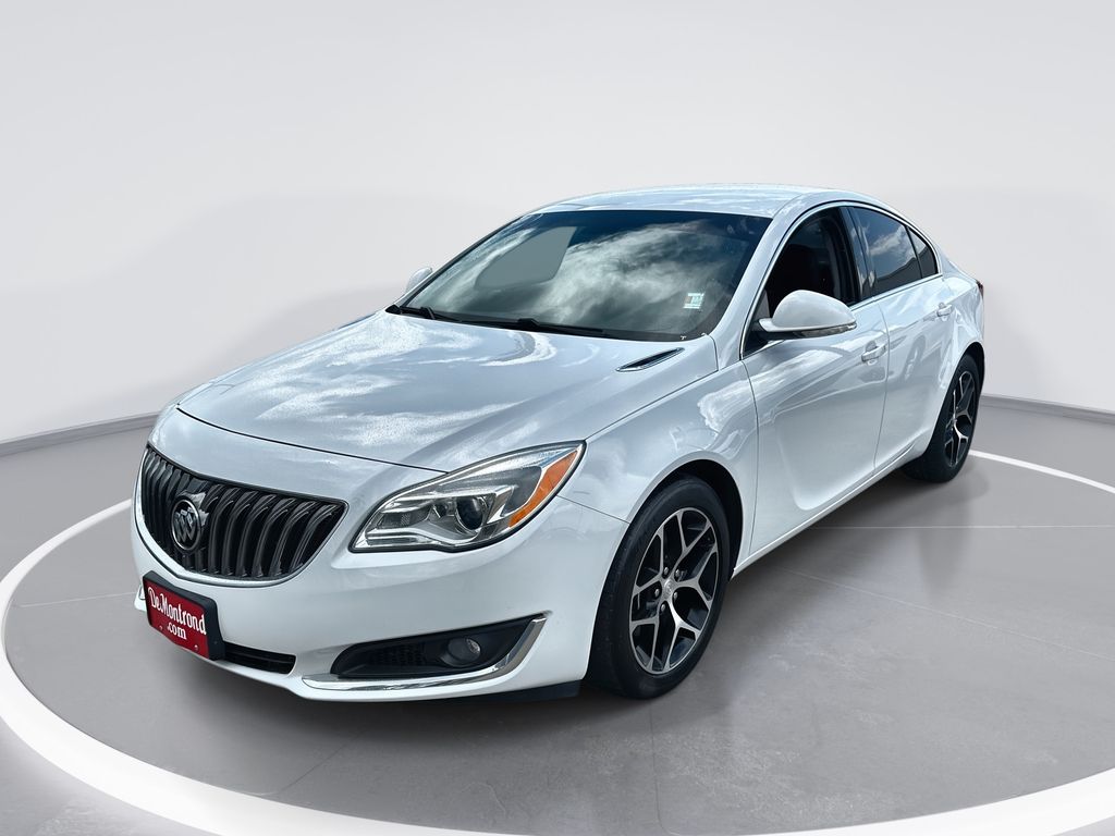 2017 Buick Regal Sport Touring Sedan FWD