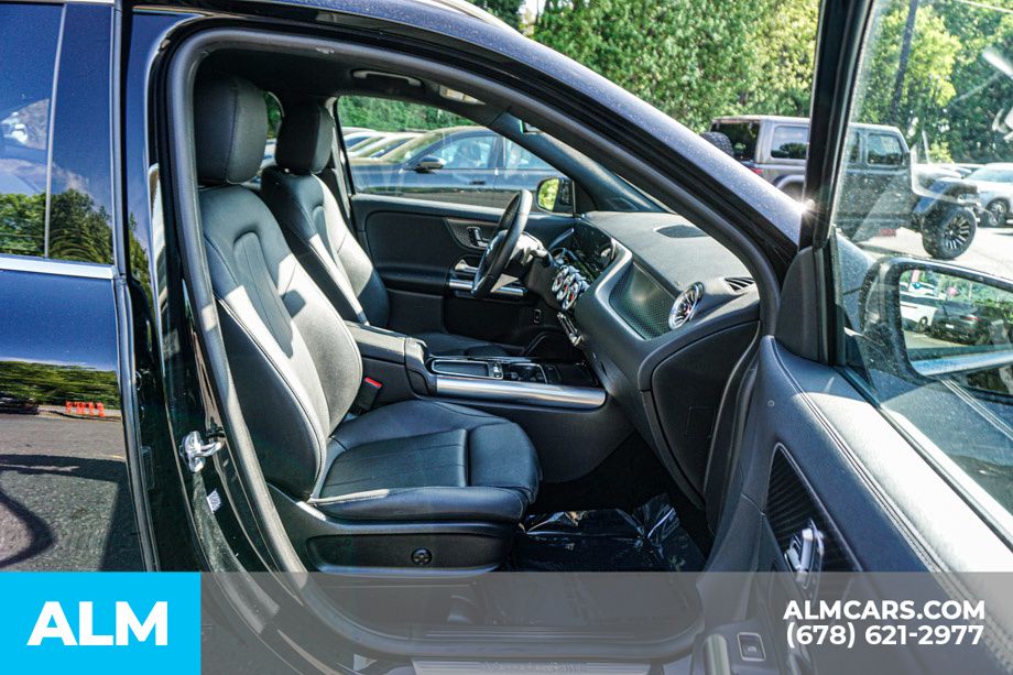 Used 2025 Black Mercedes-Benz GLA 250 image 23