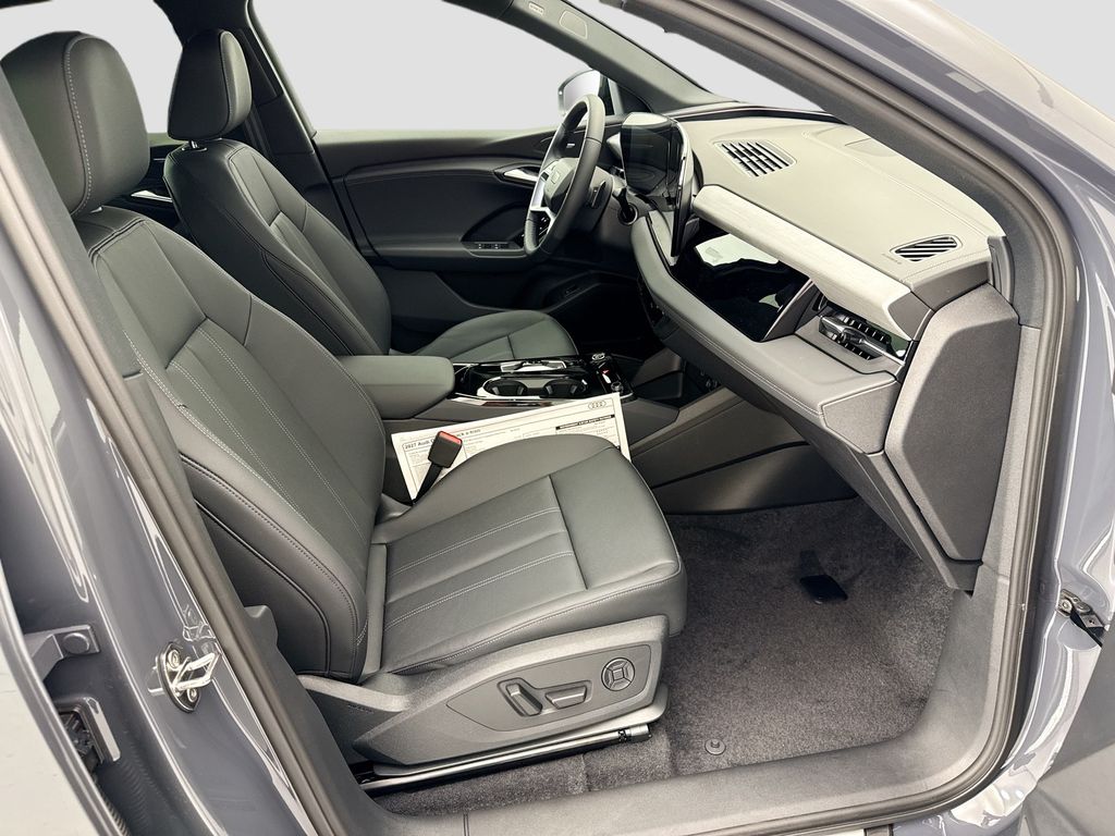 Thumbnail: 2027 Audi Q6 e-tron - 19