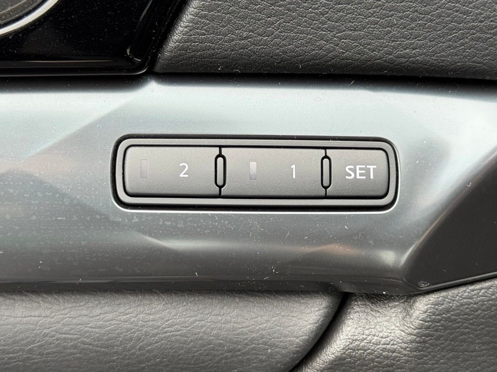 Used 2023 Nissan Maxima Sedan