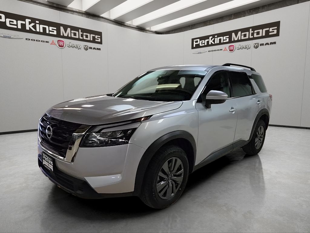 2025 Nissan Pathfinder SV 4WD