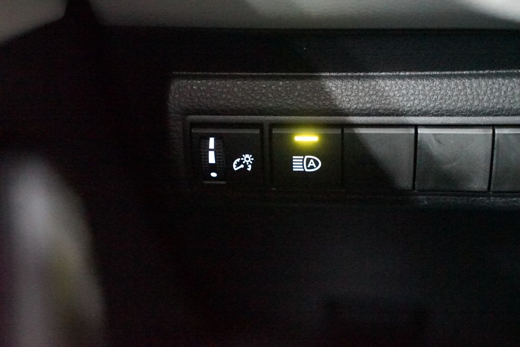 Thumbnail: 2026 Toyota Corolla - 22