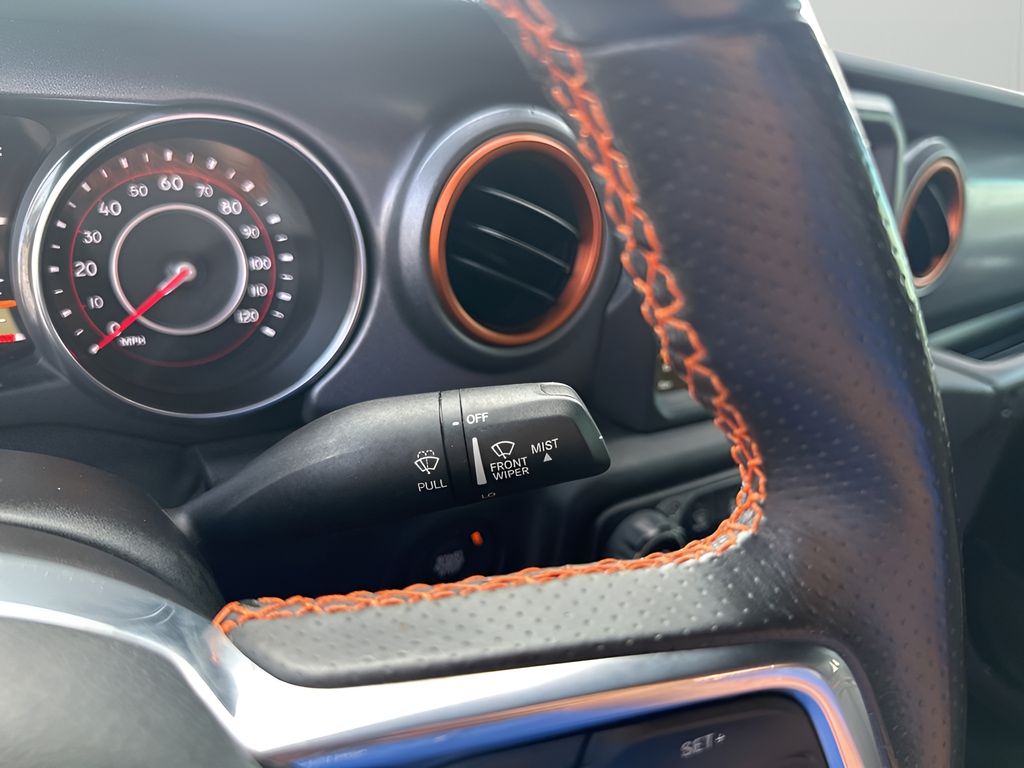 Used Car 2021 Jeep Gladiator  Mojave For Sale Under $35,000 In Austin, Texas