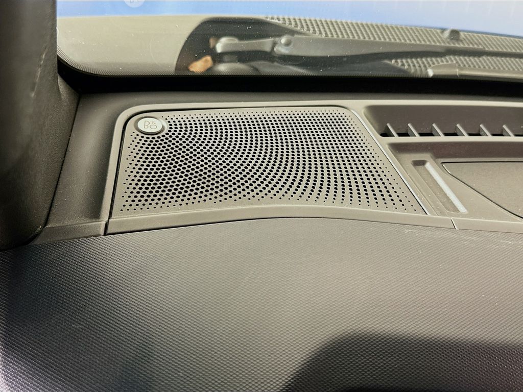 Thumbnail: 2022 Ford Bronco - 19