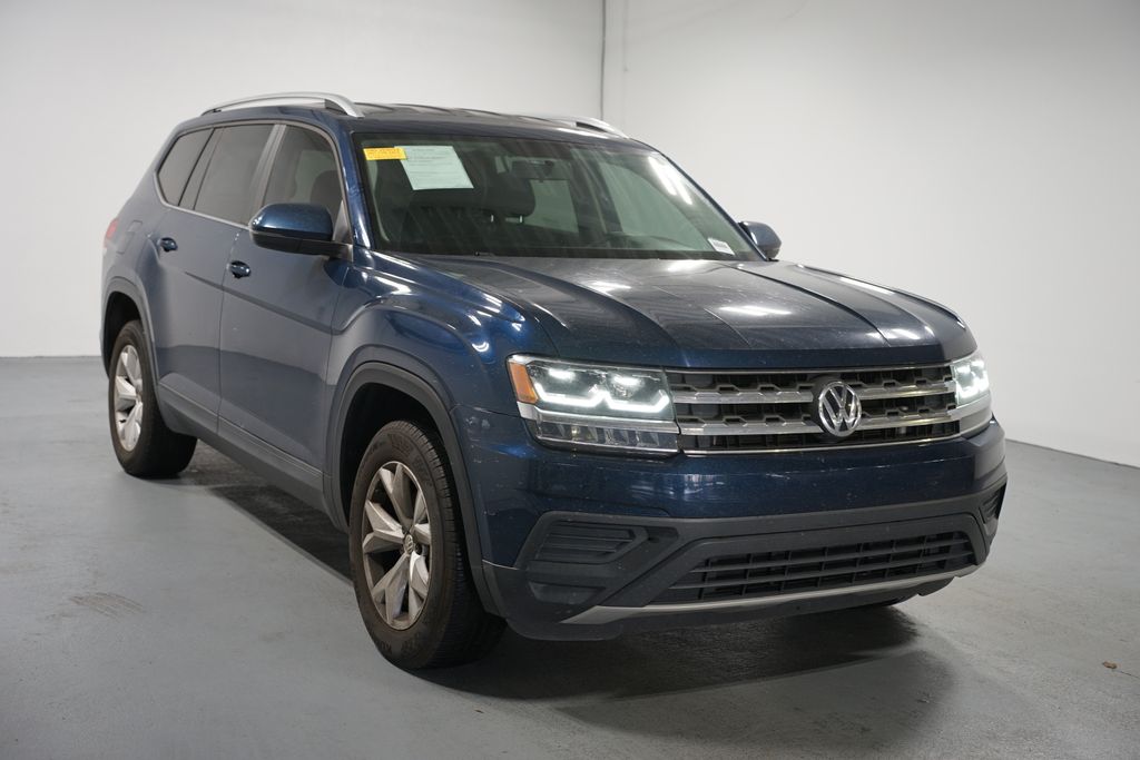 Thumbnail: 2018 Volkswagen Atlas - 3