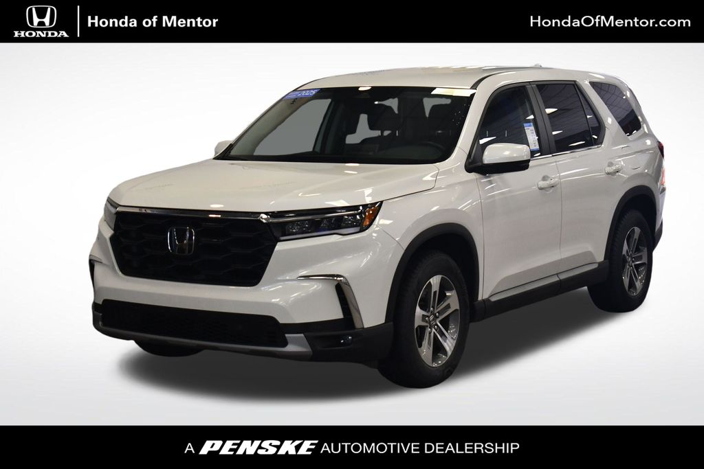Thumbnail: 2025 Honda Pilot - 1