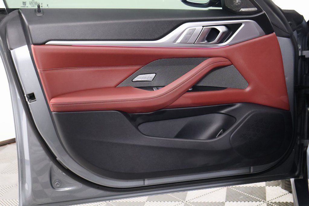 Thumbnail: 2025 BMW i4 - 12