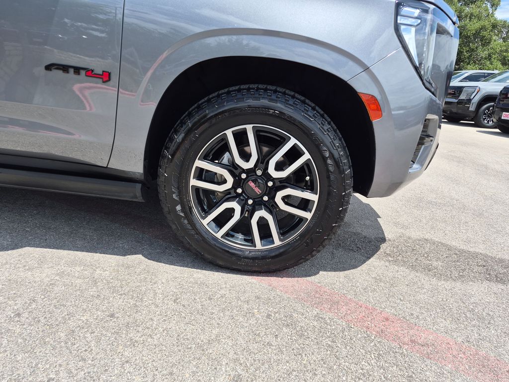 Used 2022 Gray GMC AT4 image 18