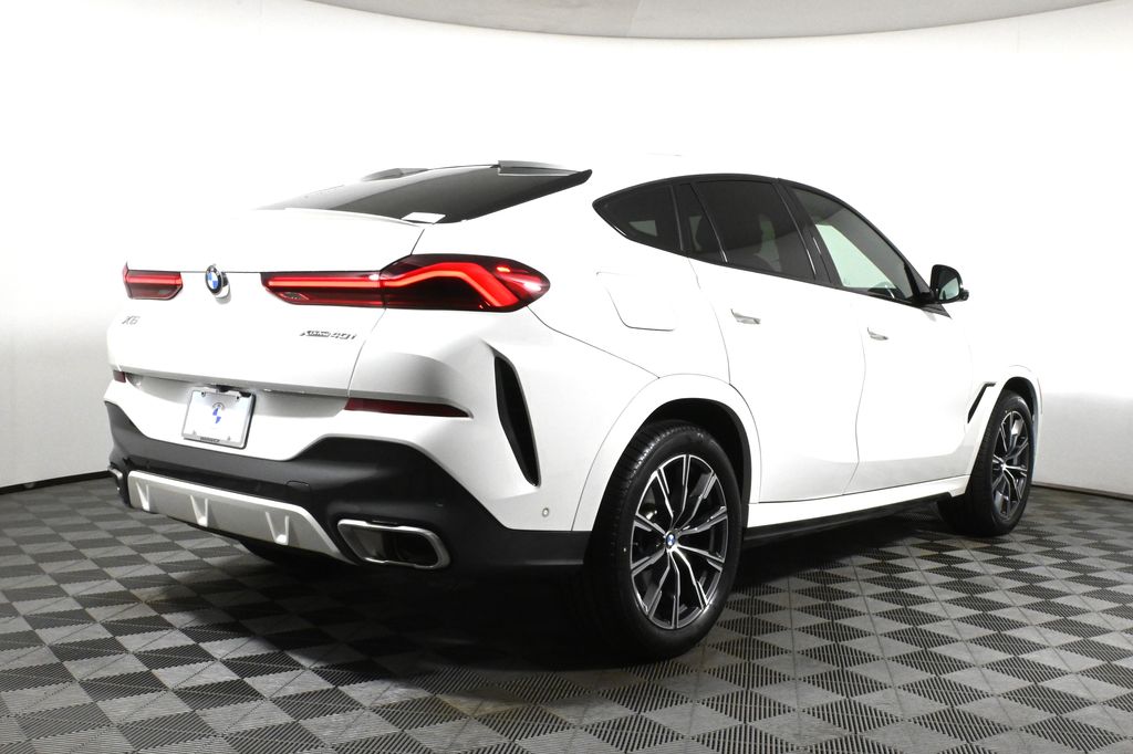 Thumbnail: 2023 BMW X6 - 7