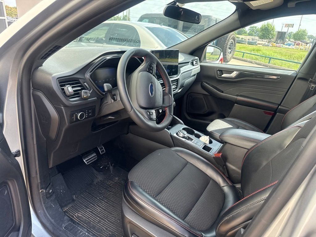 2024 Ford Escape ST-Line Silver at DeMontrond Ford