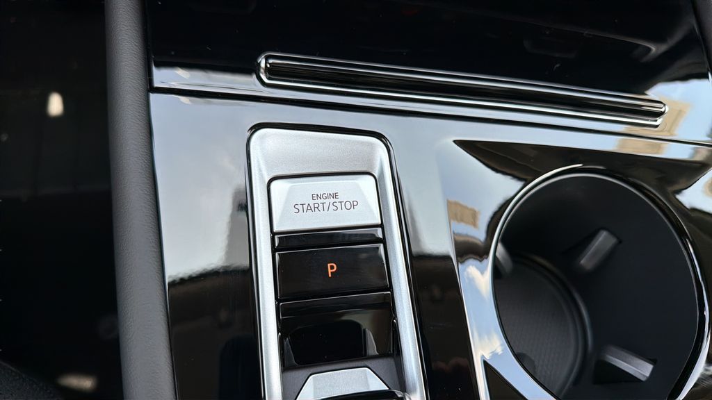 New 2026 Black Volkswagen 2.0T SE w/Technology image 24