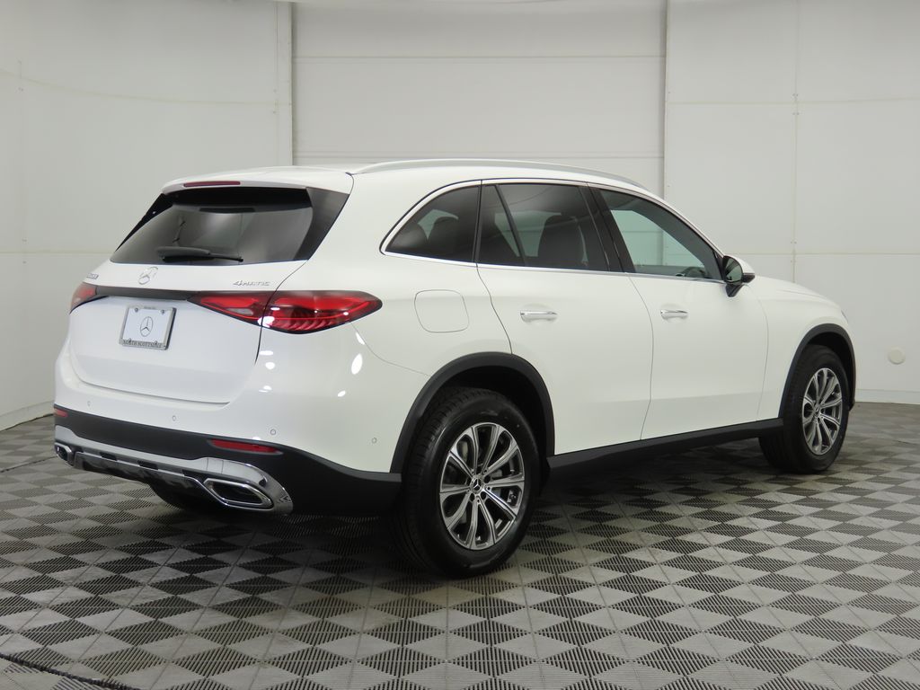 Thumbnail: 2026 Mercedes-Benz GLC - 5