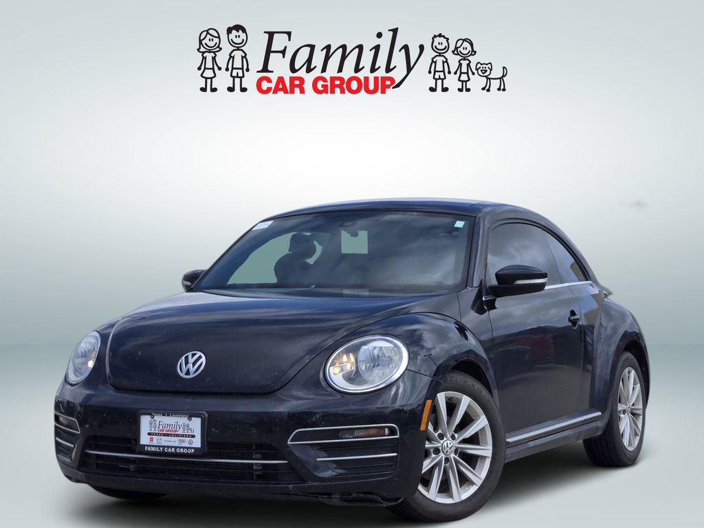 Deep Black 2019 Volkswagen Beetle Hatchback Front-Wheel Drive 6-Speed Automatic