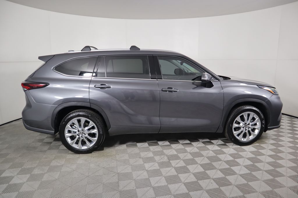 2024 Toyota Highlander Limited 4