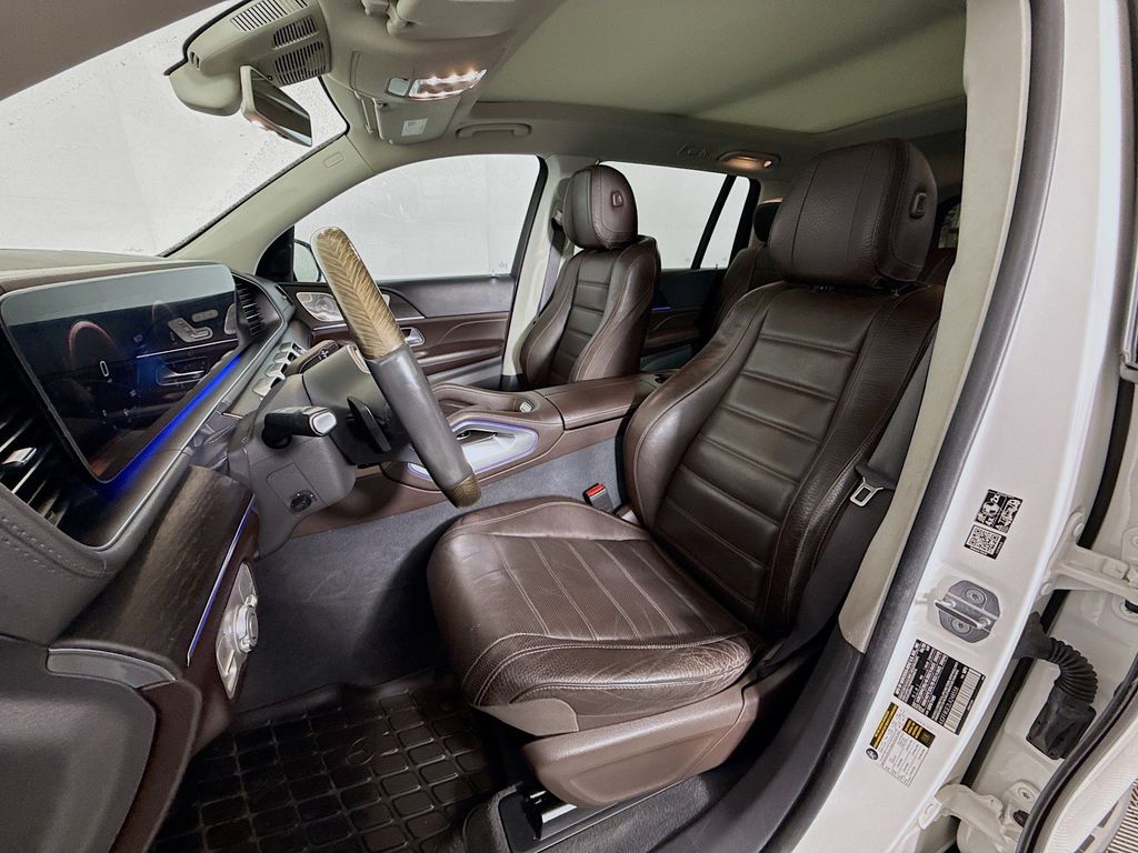 Thumbnail: 2020 Mercedes-Benz GLS - 22