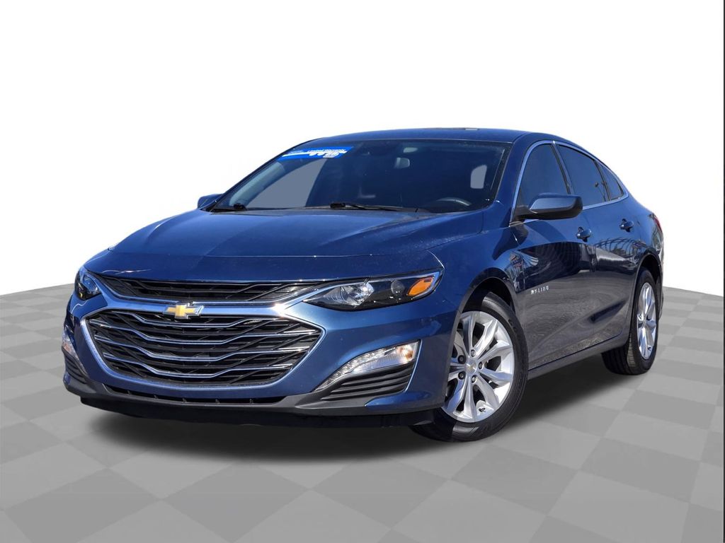 2024 Chevrolet Malibu LT with 1LT FWD