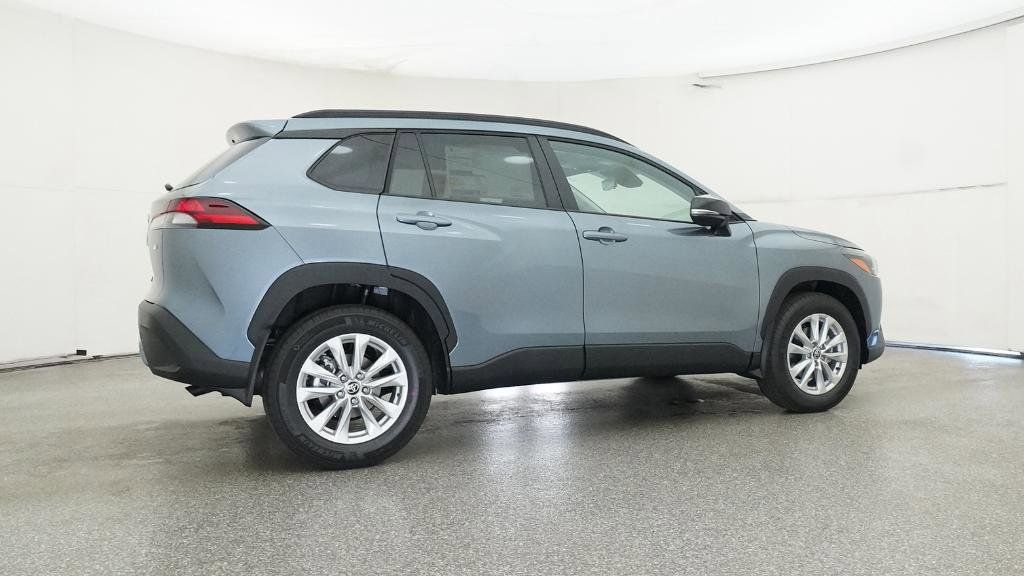 Thumbnail: 2026 Toyota Corolla Cross - 31