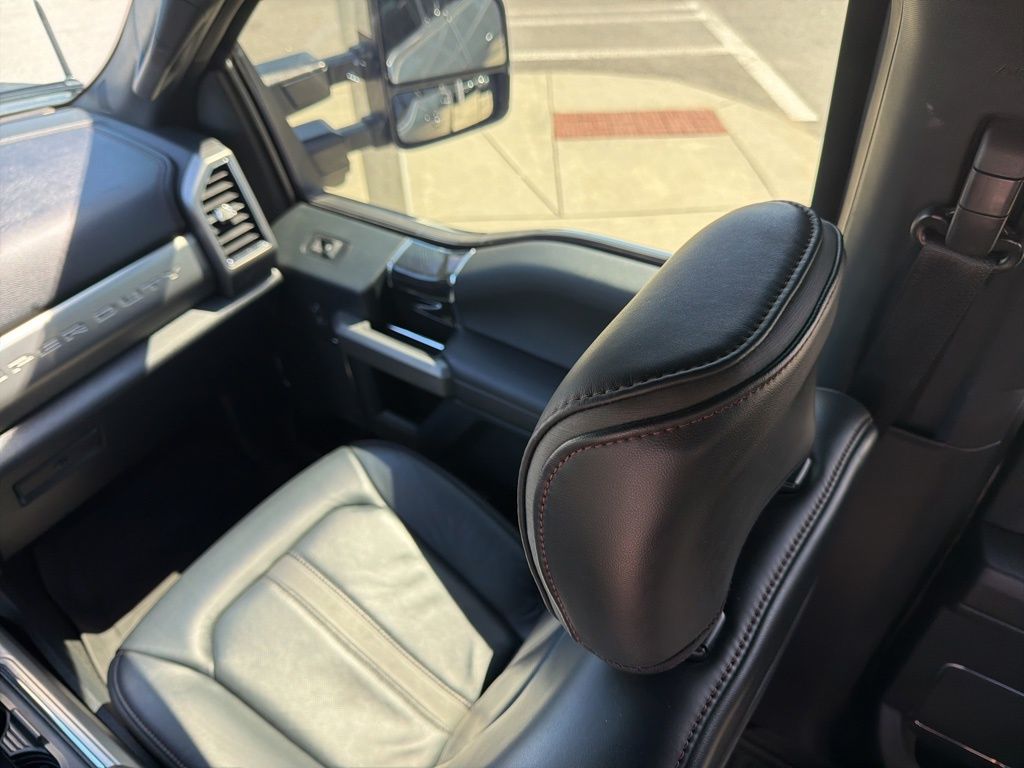 2022 Ford F-250 Super Duty Platinum
