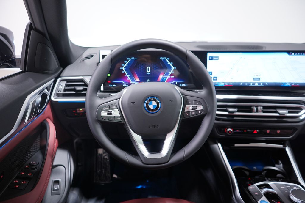 2024 BMW i4 eDrive40 11