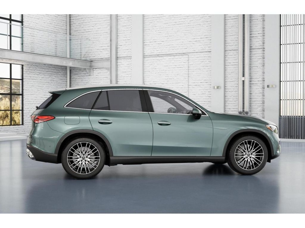 New 2026 Silver Mercedes-Benz GLC 300 image 17