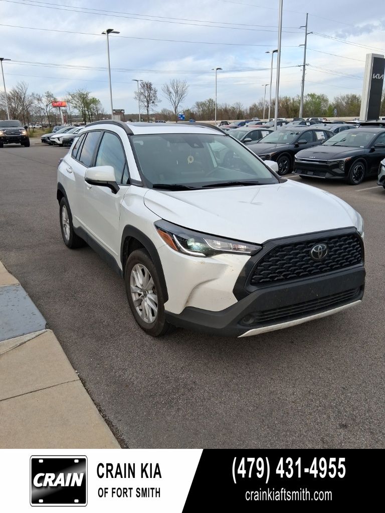 2022 Toyota Corolla Cross LE AWD