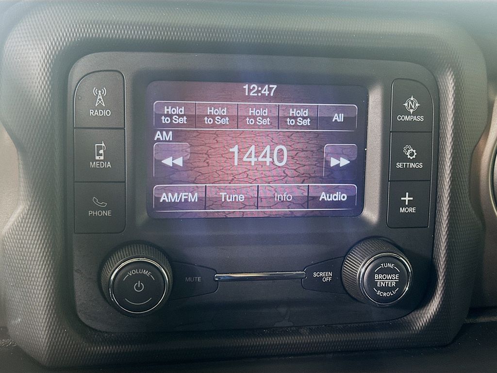 Thumbnail: 2020 Jeep Wrangler - 14