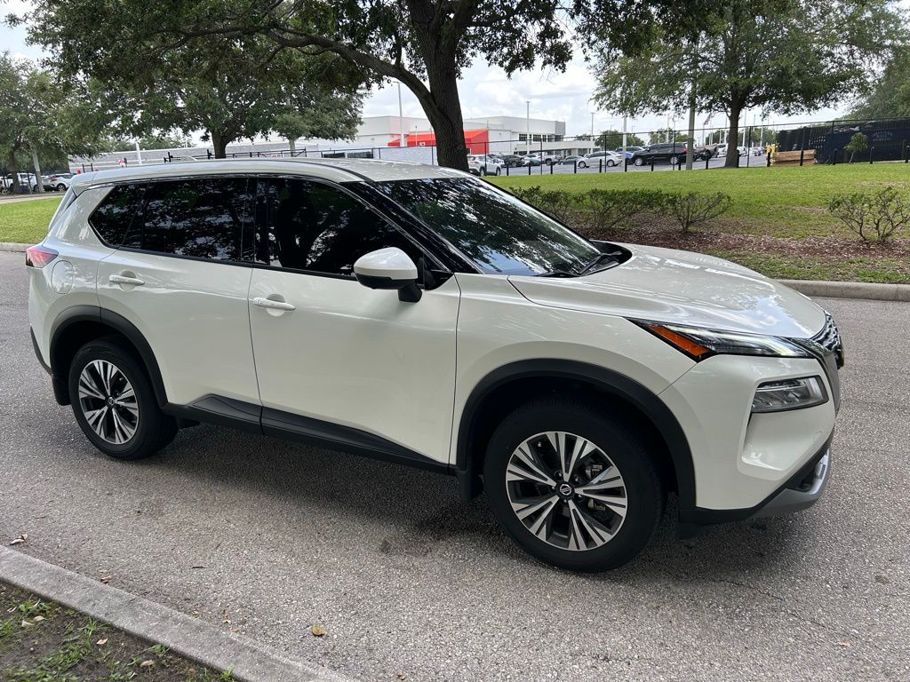 2021 Nissan Rogue SV 7