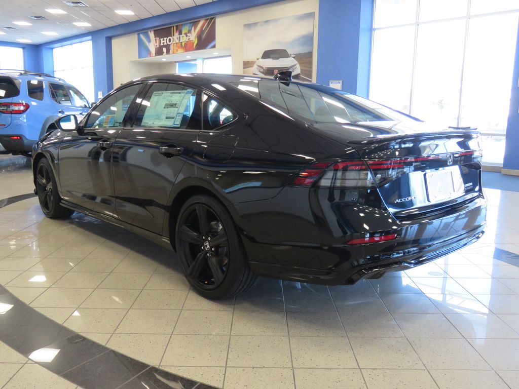 Thumbnail: 2025 Honda Accord - 6