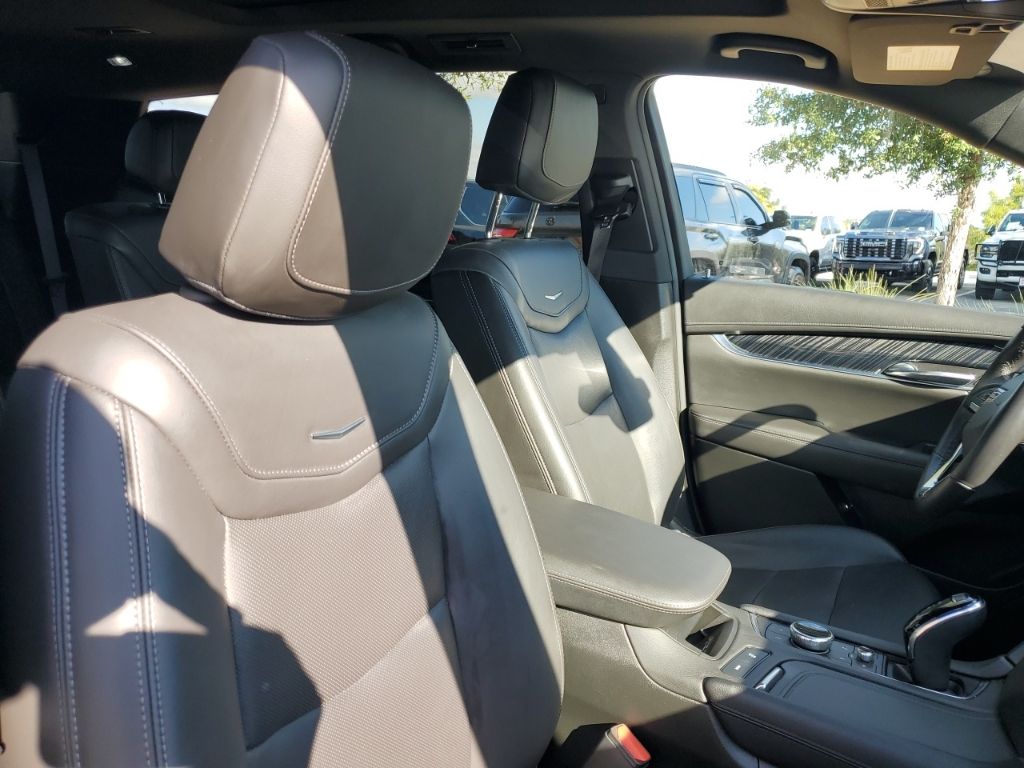 Used Car 2025 Cadillac Xt6  Premium Luxury For Sale Under $50,000 In Austin, Texas
