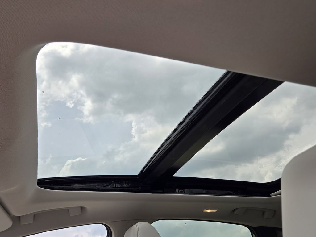 2026 Nissan Murano SL Gold at Bravo Nissan