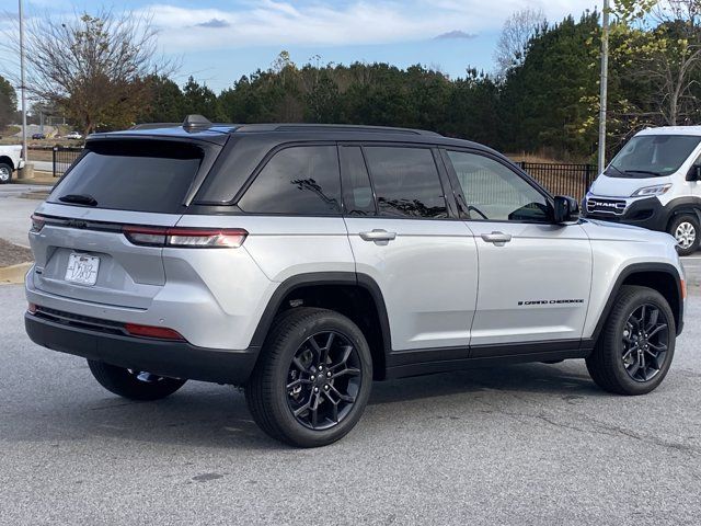 New 2025 Silver Jeep Limited image 4