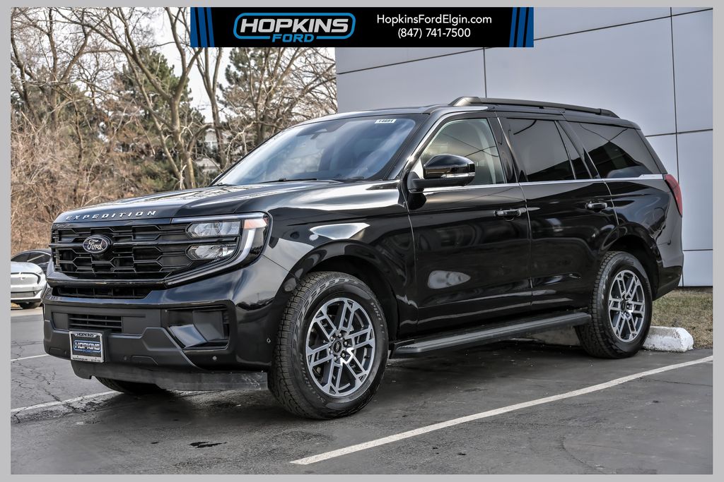 Black Metallic 2025 Ford Expedition Active 4WD SUV / Crossover Four-Wheel Drive Automatic