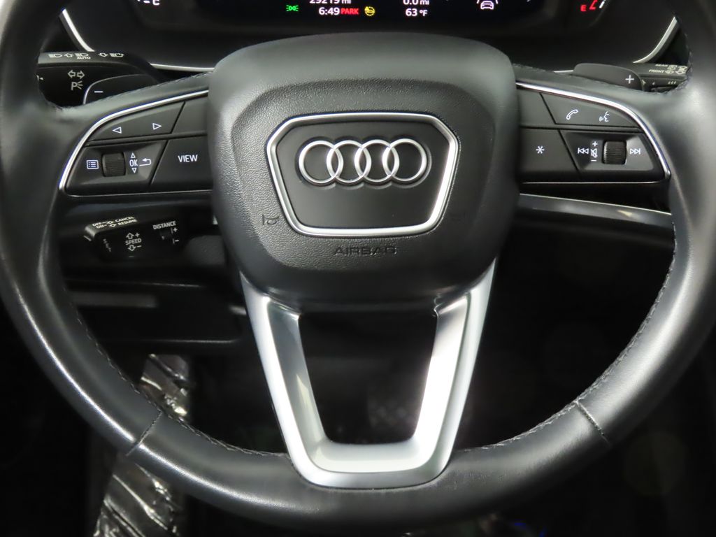 Thumbnail: 2023 Audi Q3 - 16