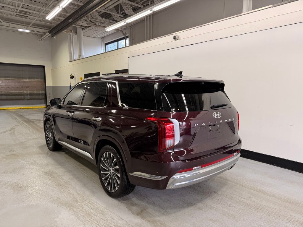 Thumbnail: 2023 Hyundai Palisade - 5