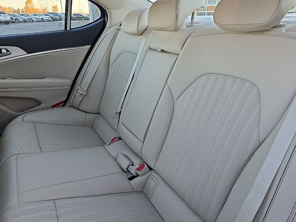 Thumbnail: 2026 Genesis G70 - 21