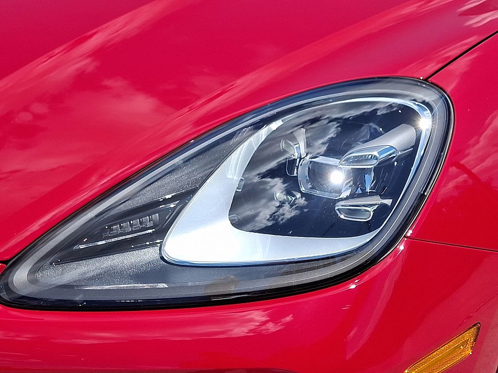 Thumbnail: 2022 Porsche Cayenne - 13
