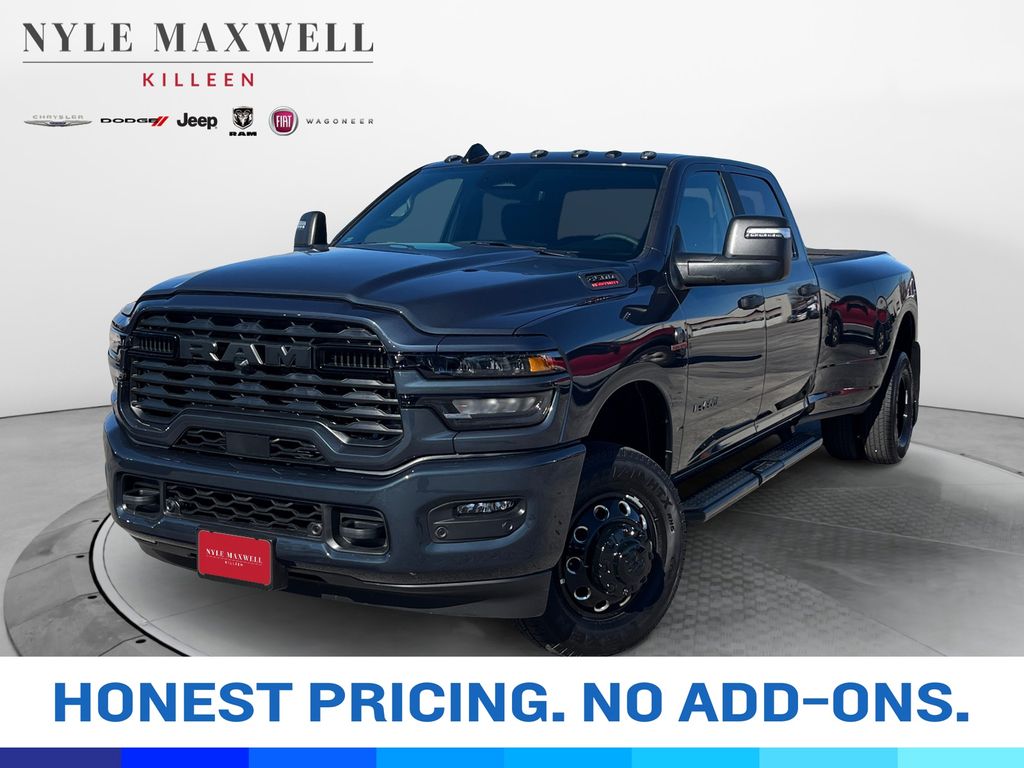 2026 RAM 3500 Big Horn Crew Cab LB DRW 4WD