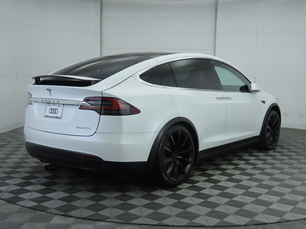 Thumbnail: 2020 Tesla Model X - 5