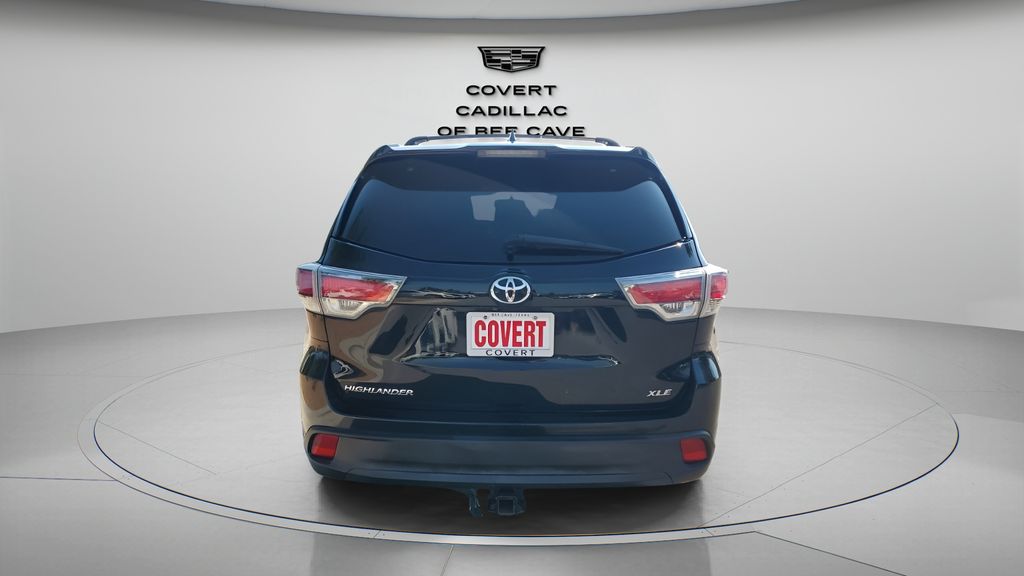 Used Car 2016 Toyota Highlander  Xle V6 For Sale In Austin, Texas