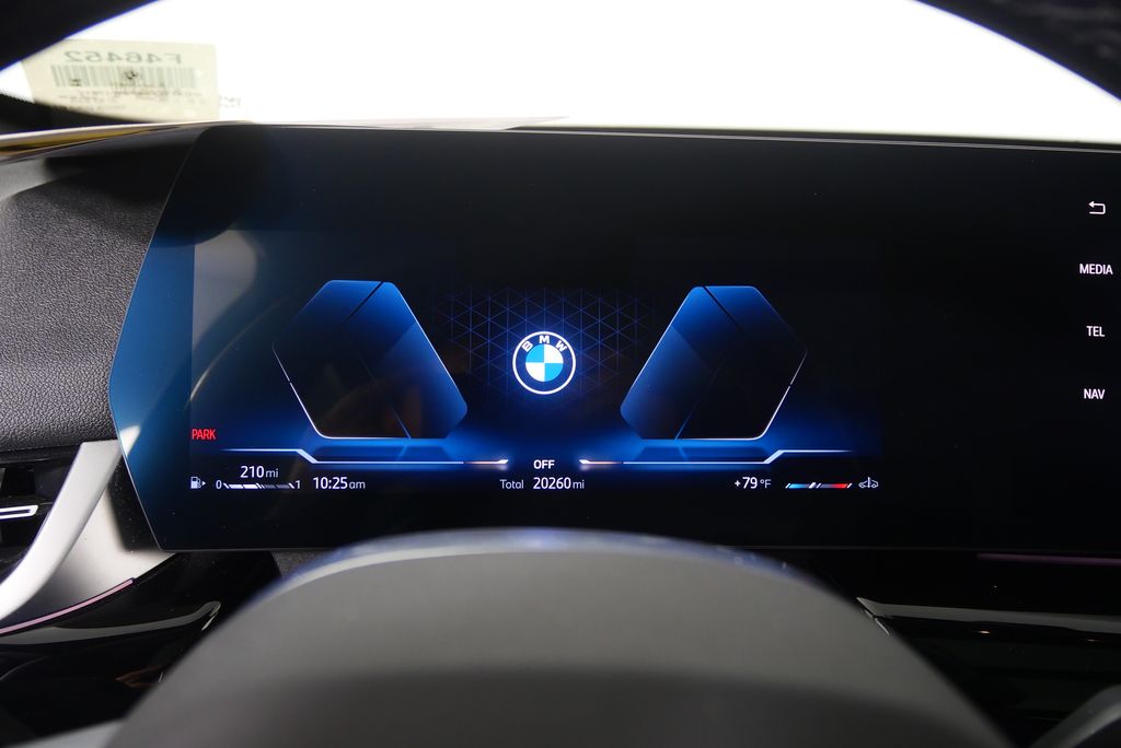 Thumbnail: 2023 BMW X1 - 23