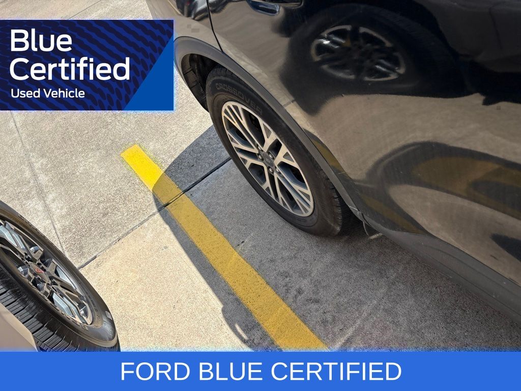 2022 Ford Escape SEL Black at Toyota of Victoria