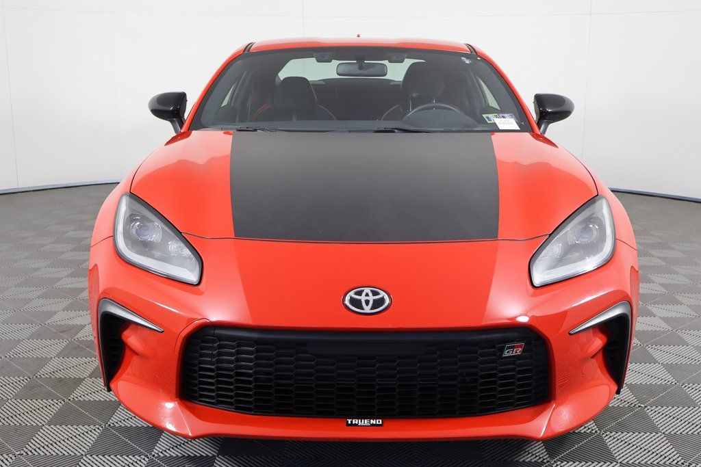 Thumbnail: 2024 Toyota GR86 - 2