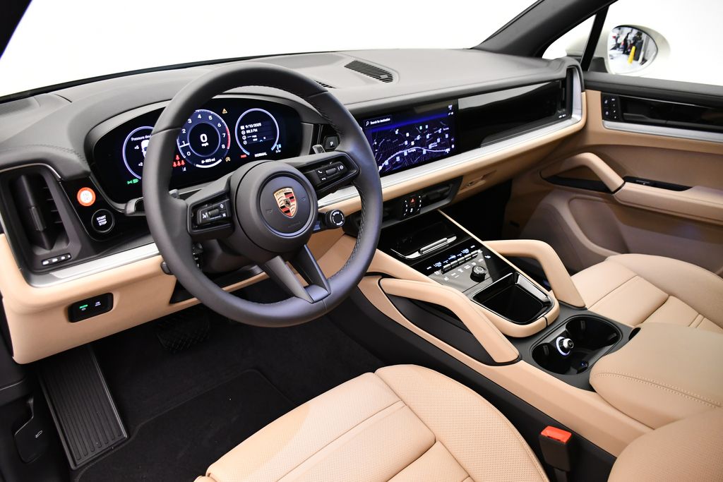 Thumbnail: 2026 Porsche Cayenne - 4