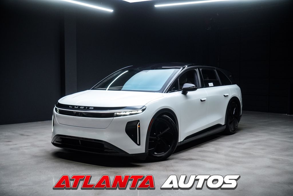 White 2026 Lucid Gravity SUV / Crossover All-Wheel Drive 1-Speed Automatic