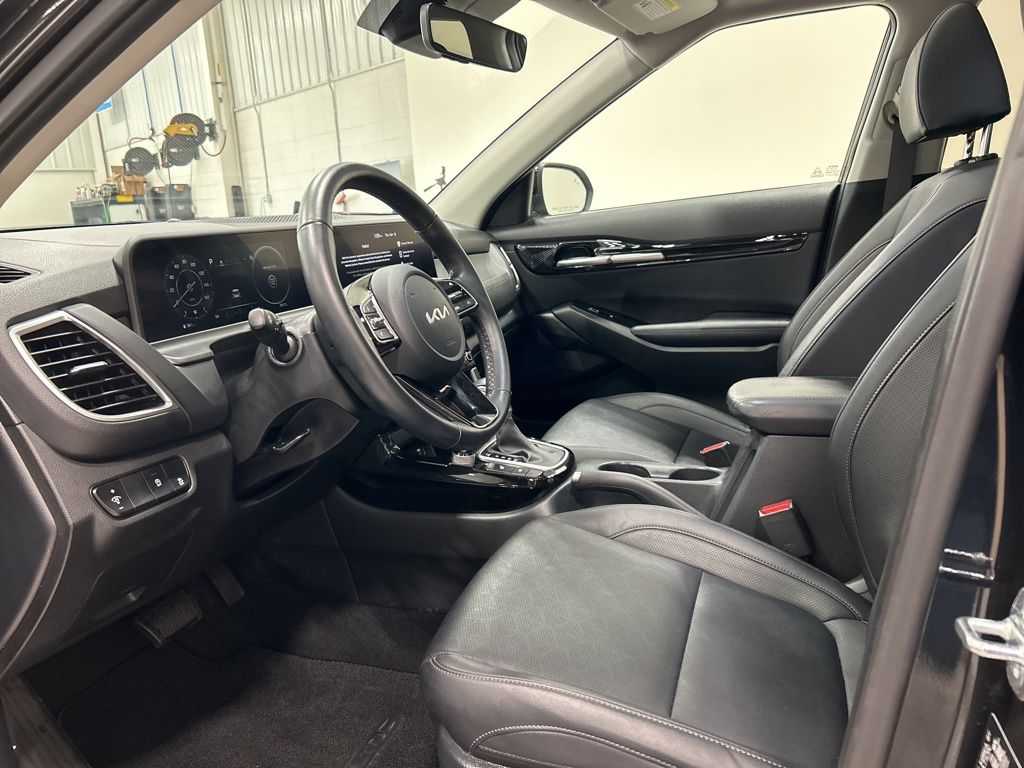 used 2024 Kia Seltos car, priced at $24,957